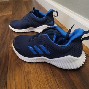 Adidas Kids' FortaRun Running Shoe, Size 3